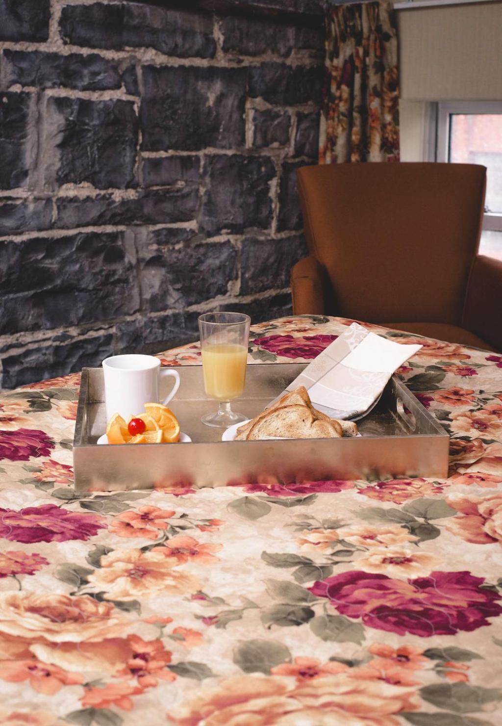 The Queen'S Inn Kingston Esterno foto